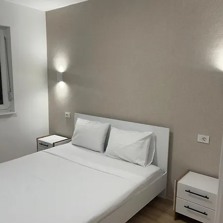 Ruby Elegant Central * Üsküp